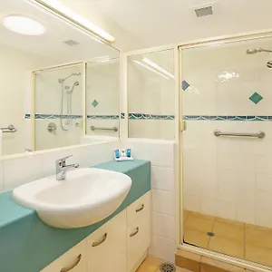 https://riviere-on-golden-beach.hotelssunshinecoast.net