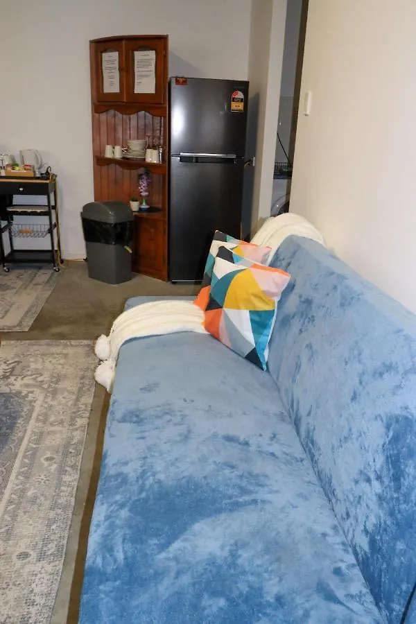 Blk Stays Guest House Deluxe Unit One Side Morayfield